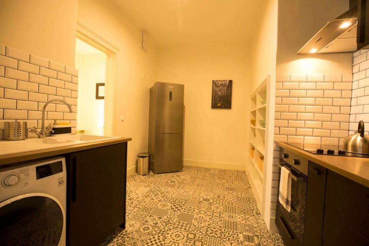 Ola Lisbon - Chiado IV Apartment ภายนอก รูปภาพ
